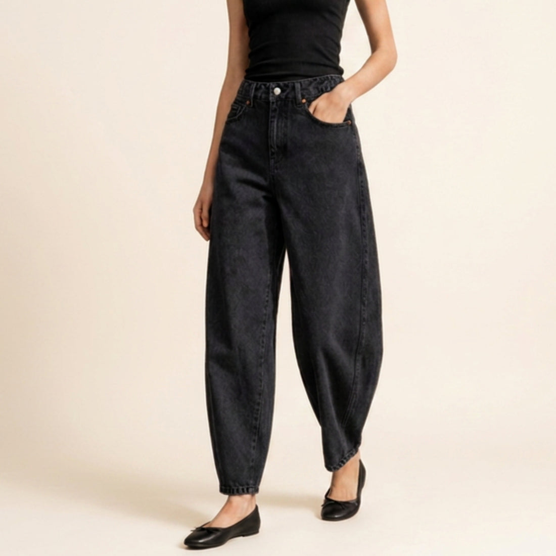Jeans Barrel tiro alto negro