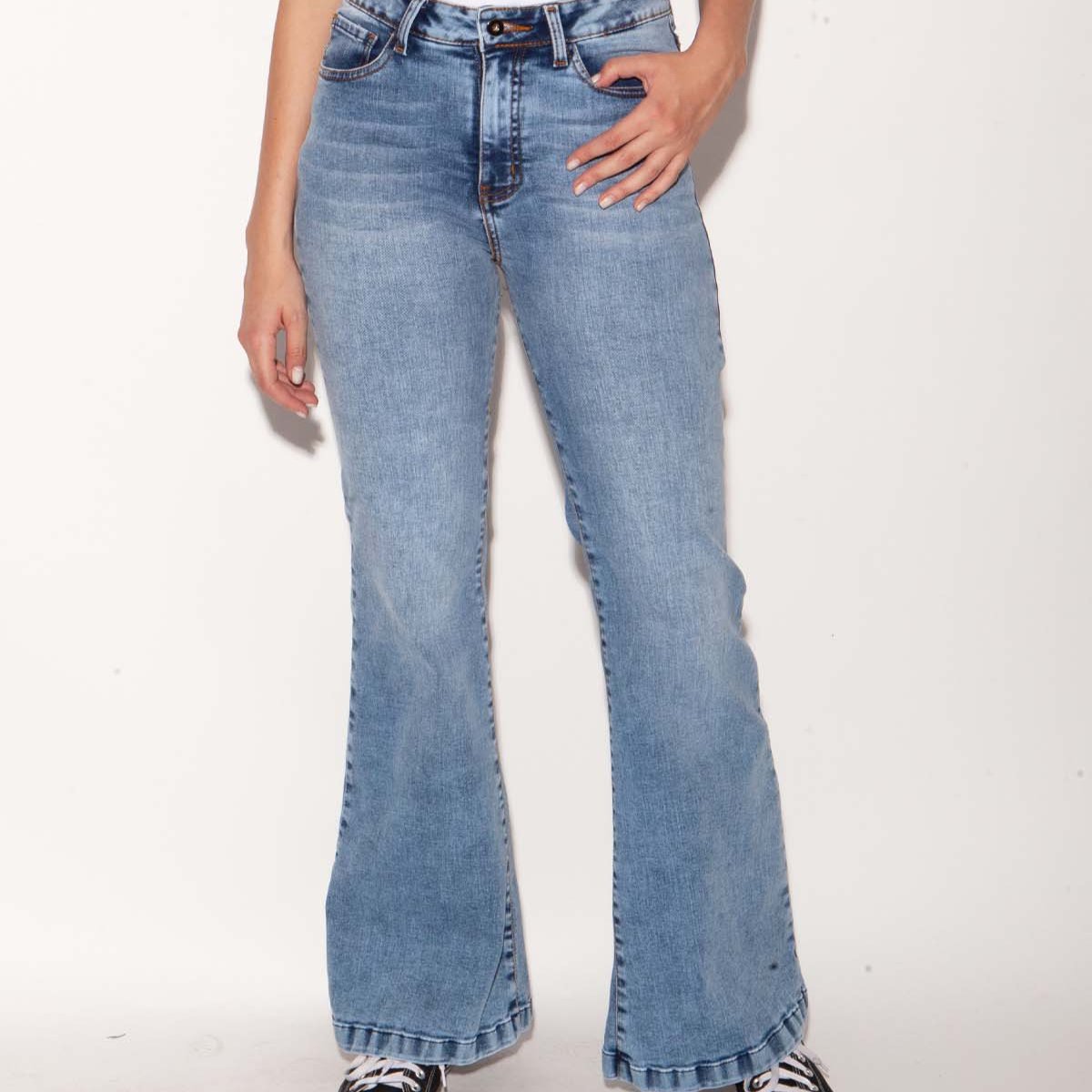 Jeans Flare Pepa Celeste