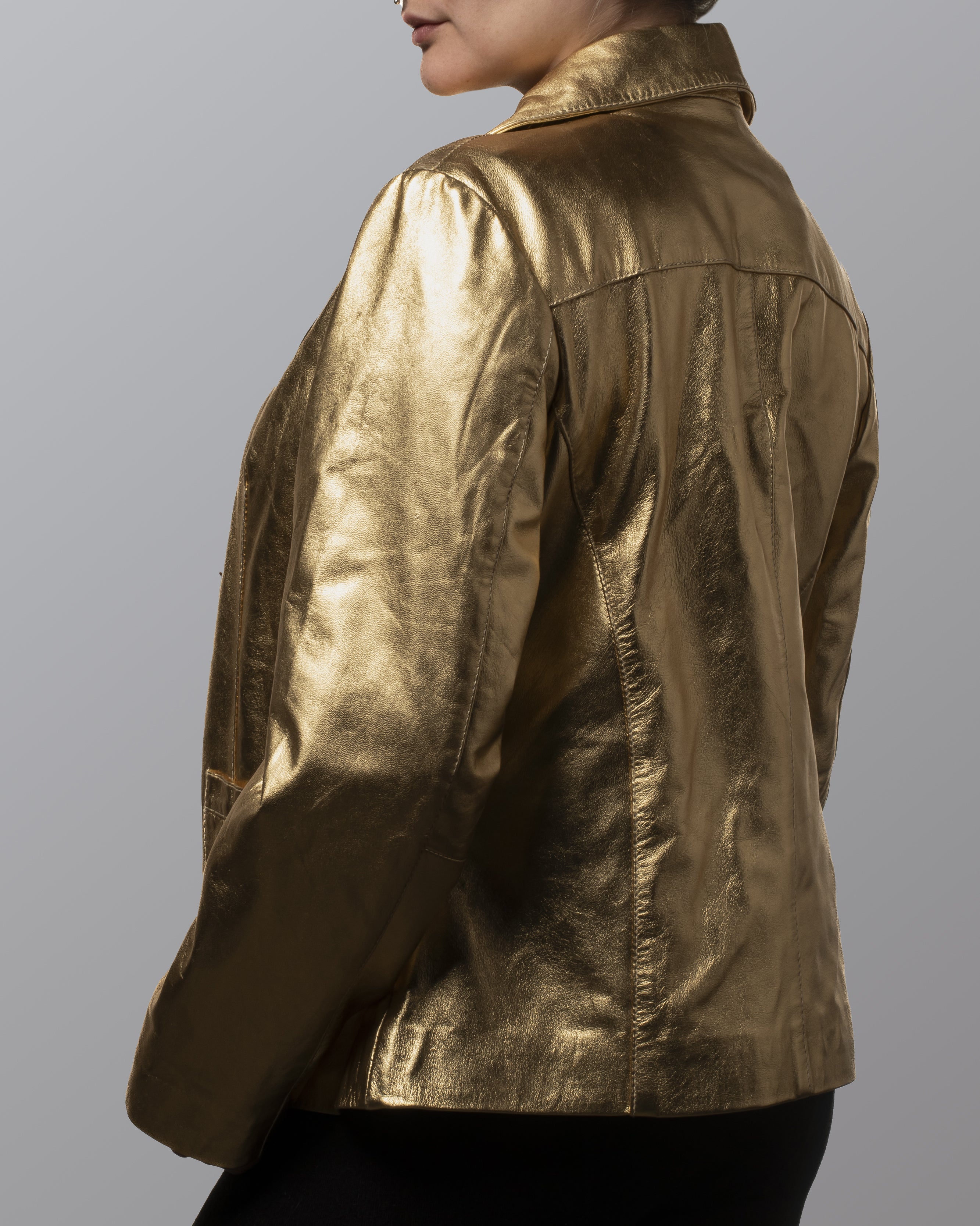 Bleazer dorado amarillo cuero