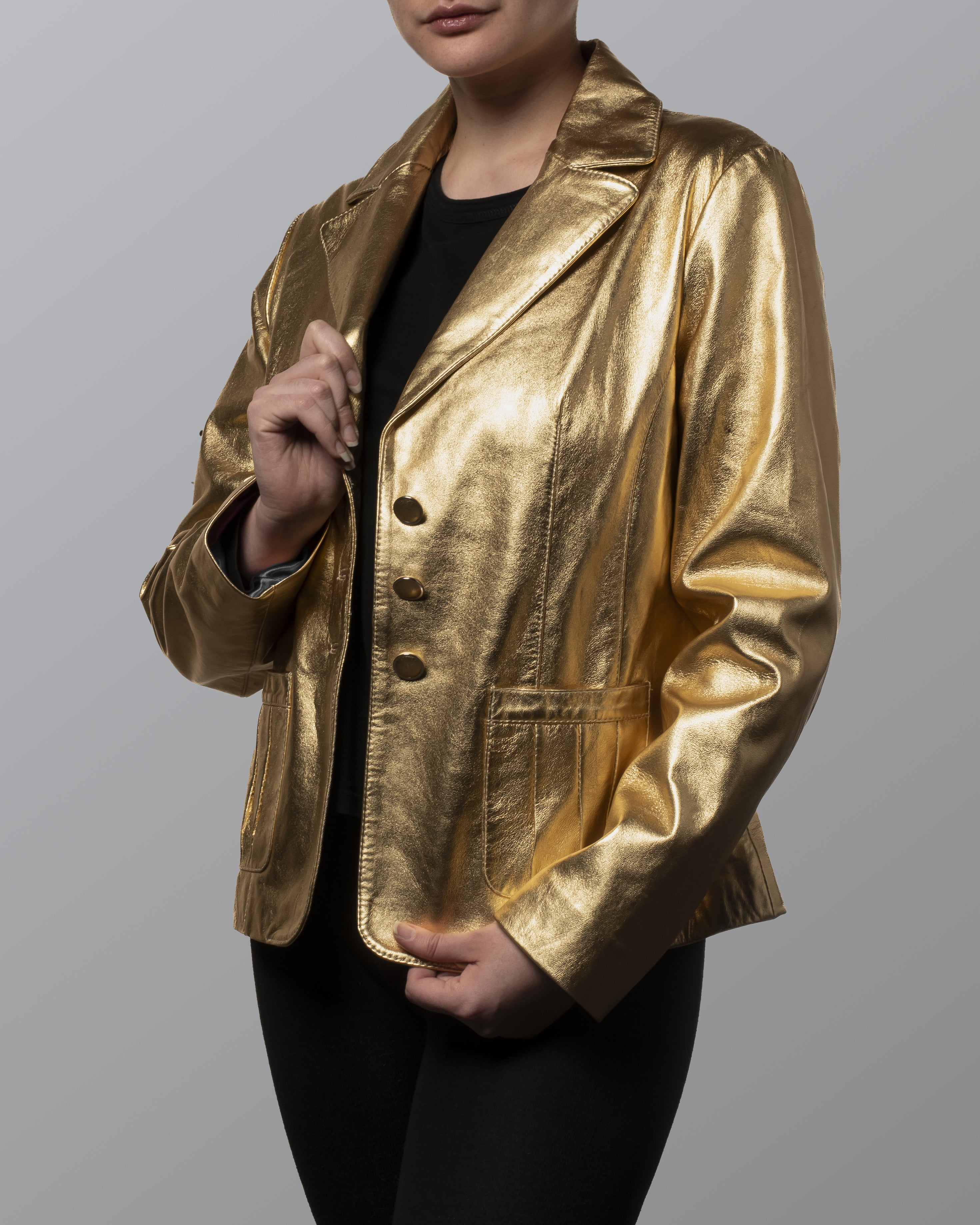 Bleazer dorado amarillo cuero