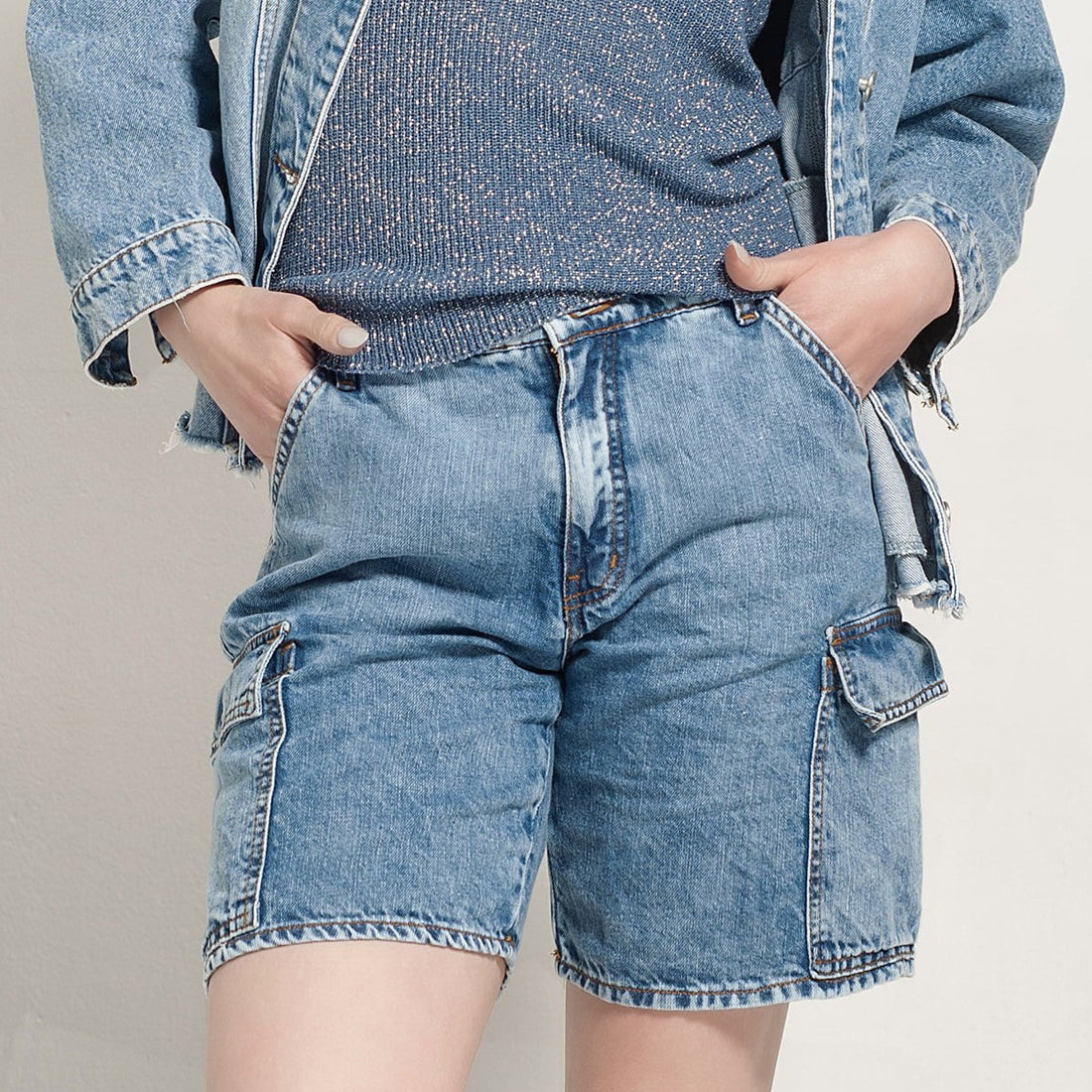 Short Cargo Azul