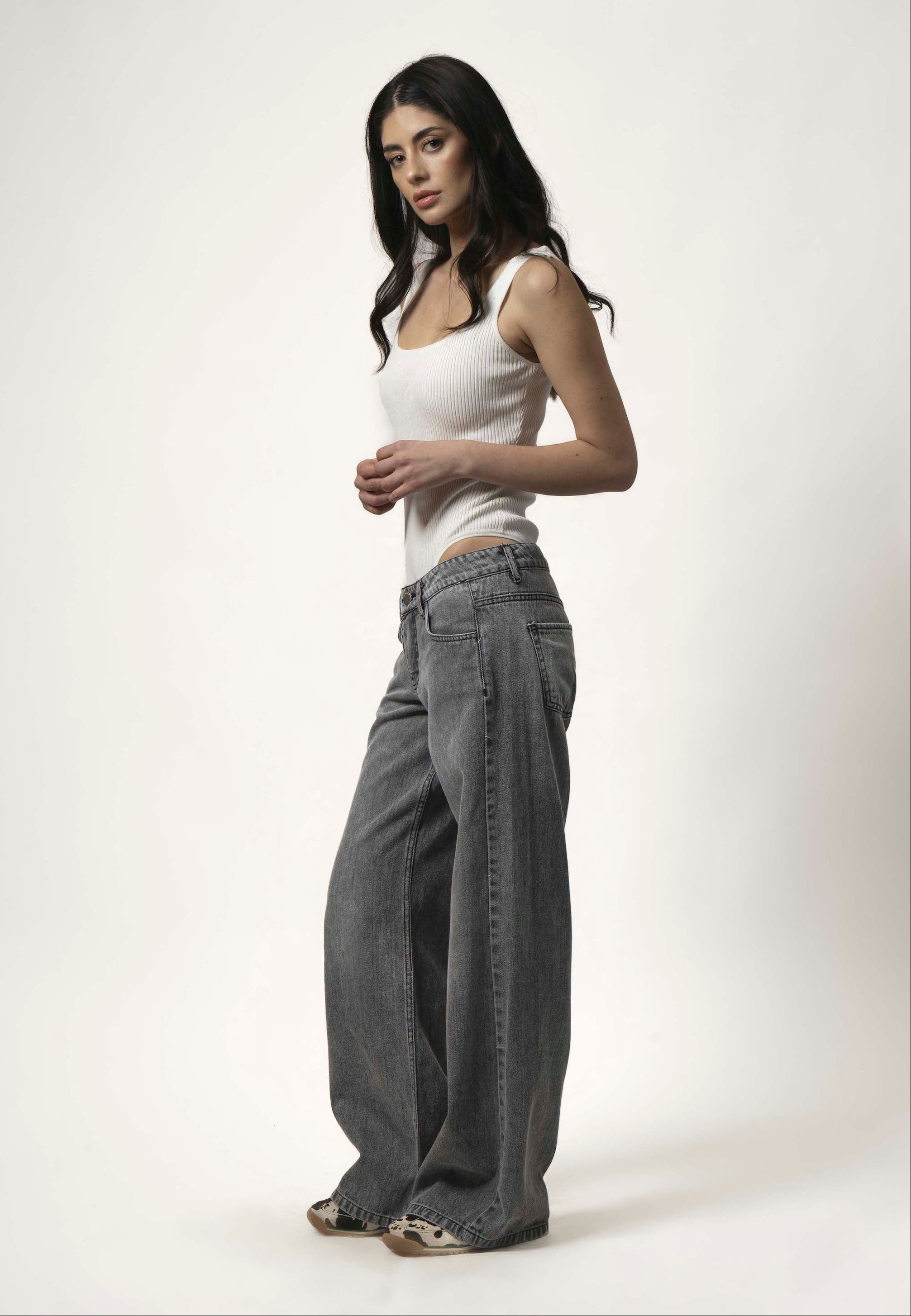 JEANS TIRO BAJO GRIS NOLITA