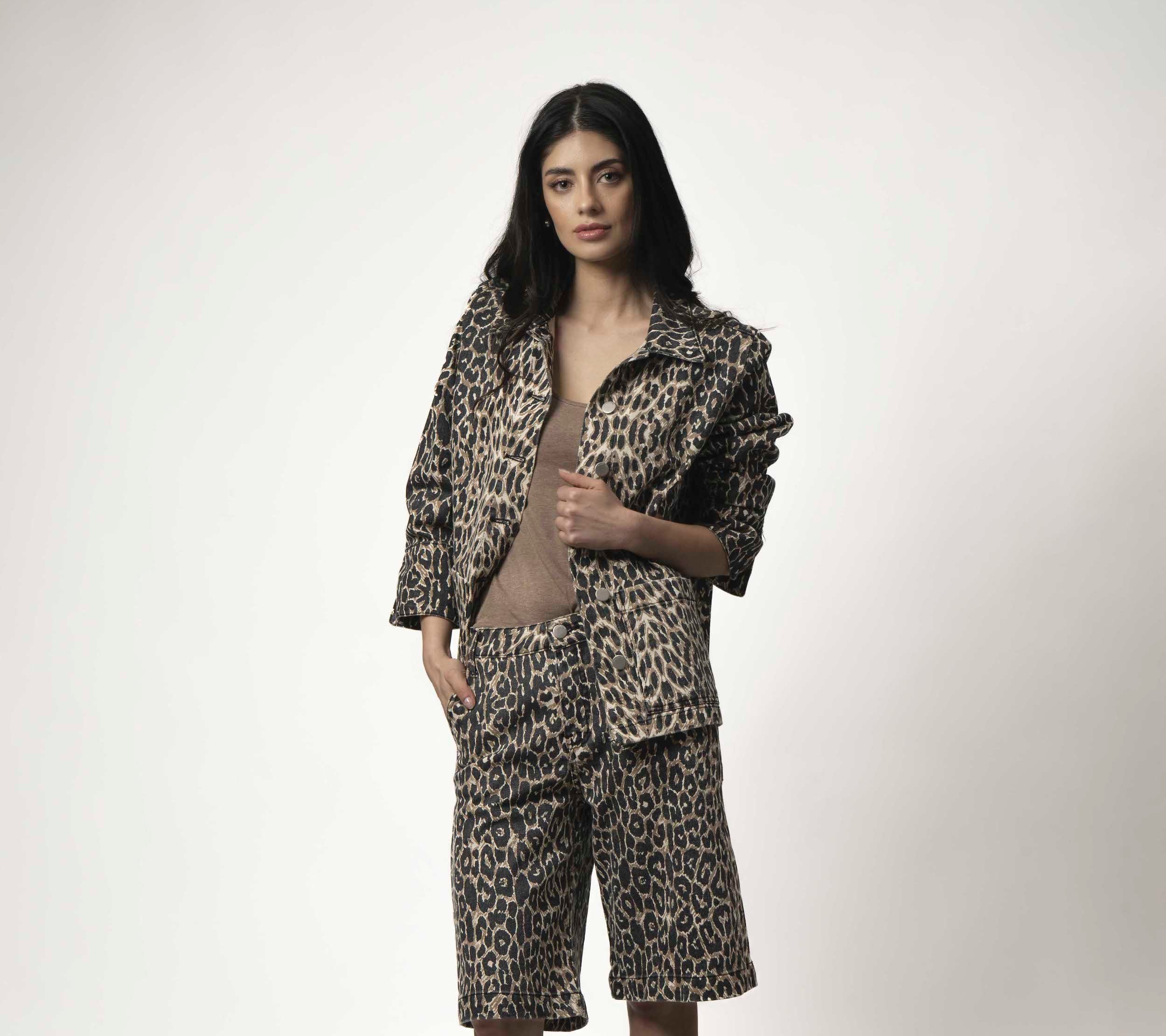 CHAQUETA ANIMAL PRINT