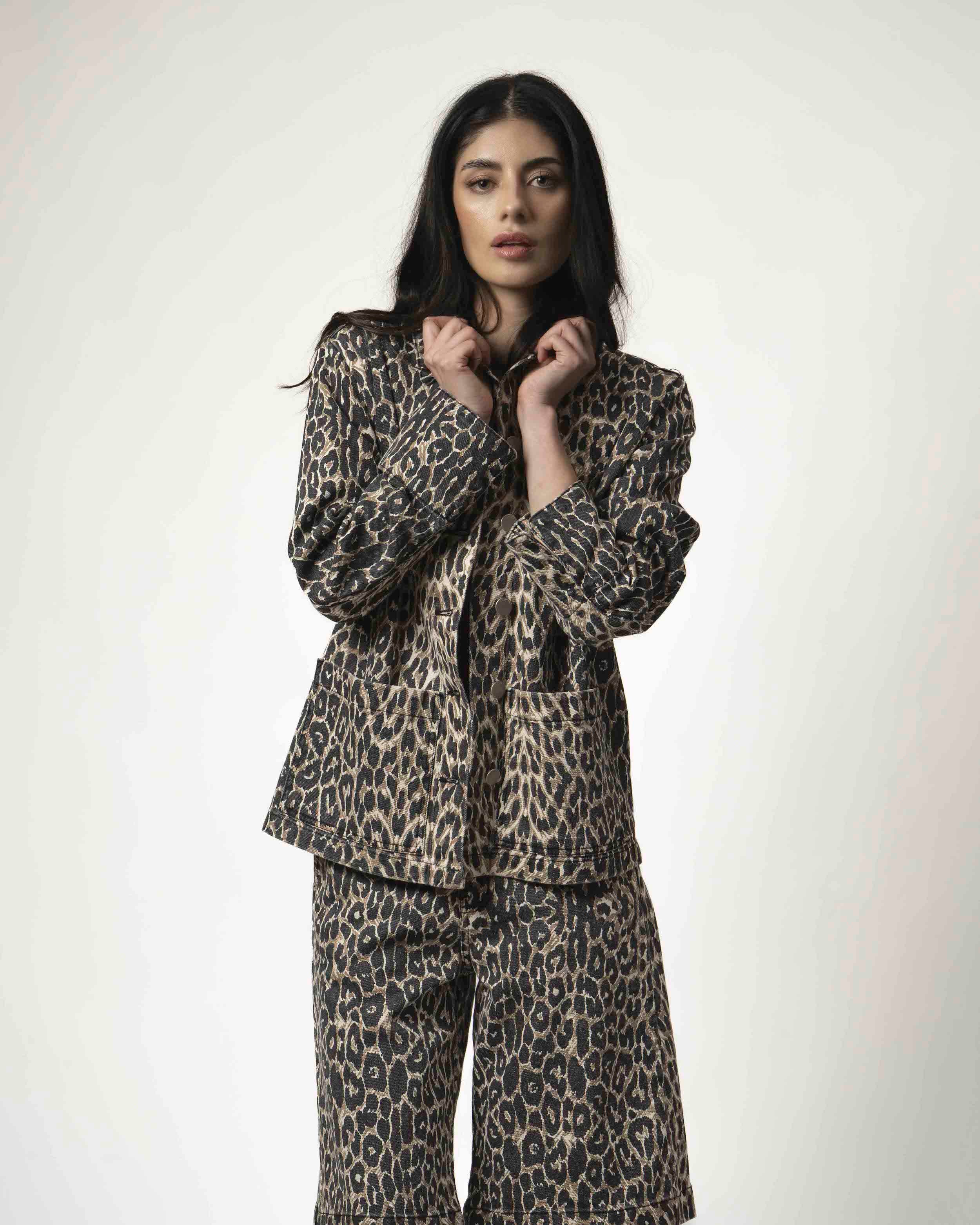 CHAQUETA ANIMAL PRINT