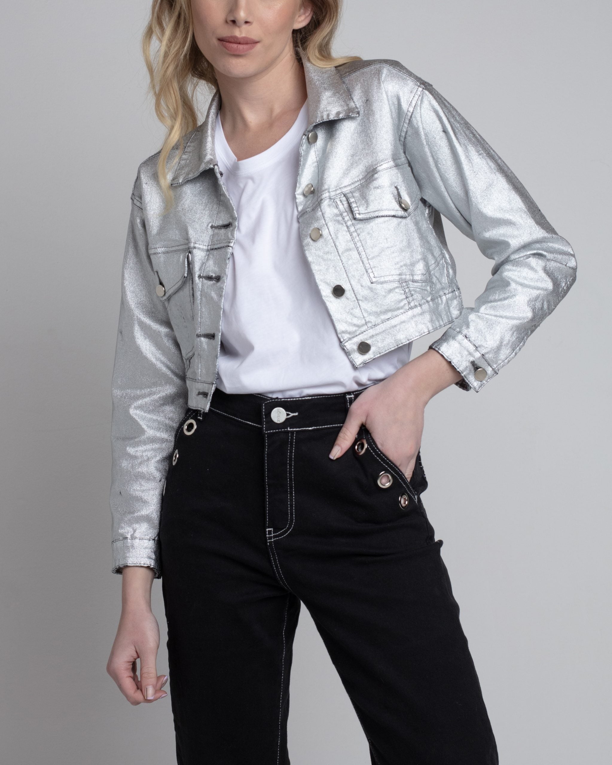 Chaqueta Corta Plateada