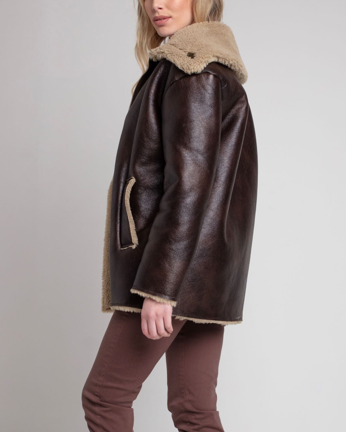 Chaqueta gamulan café