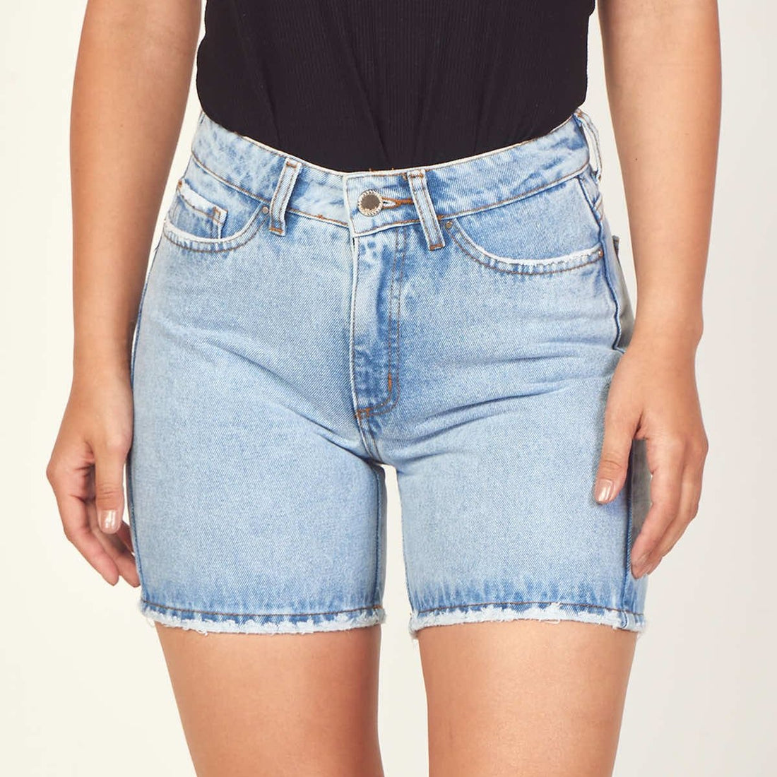 Short Martina Celeste