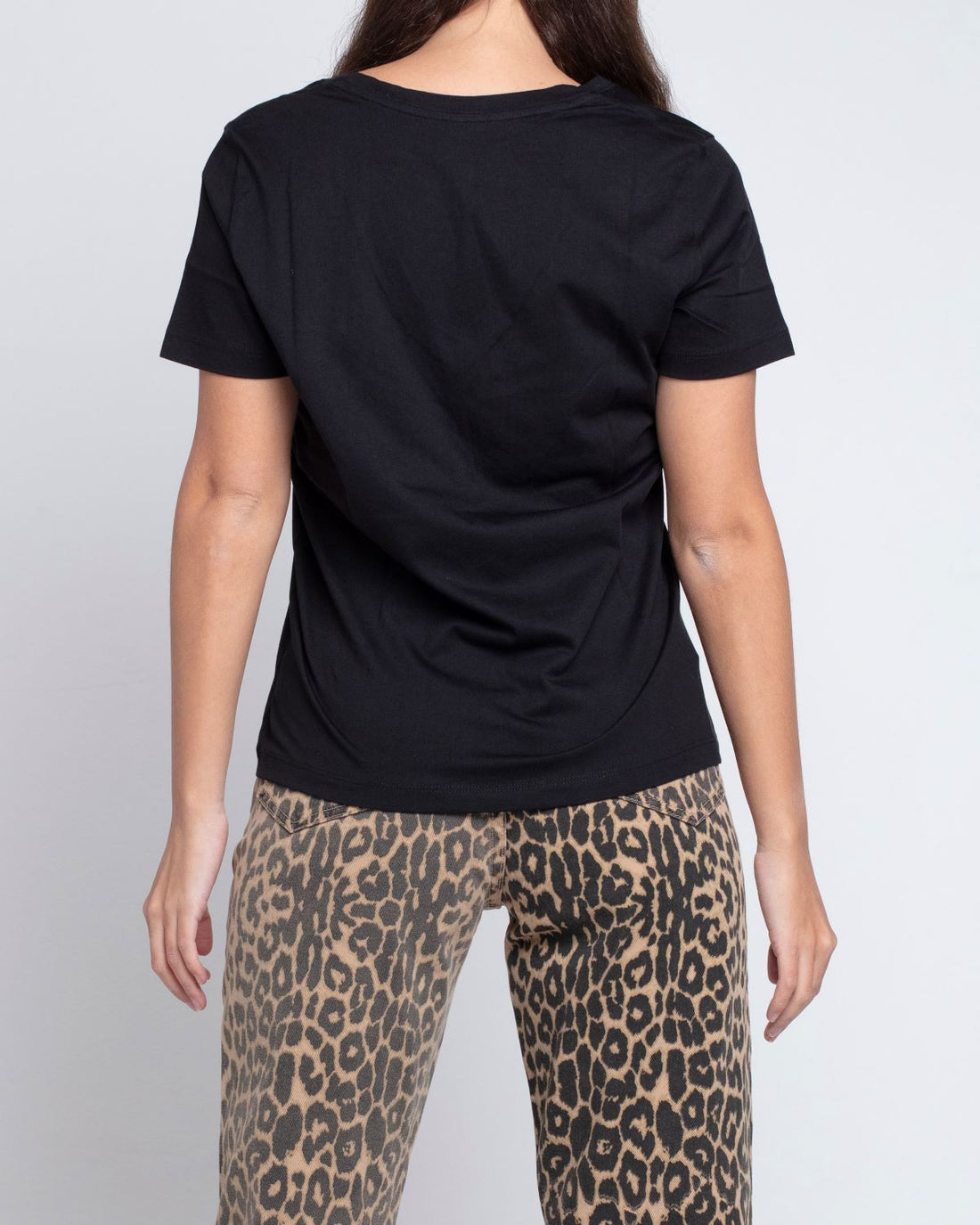Polera Escote v Negra