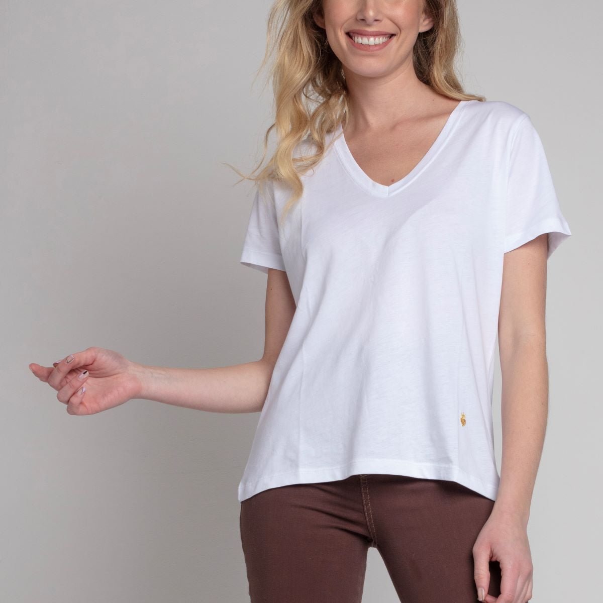 Polera básica algodón pima blanca